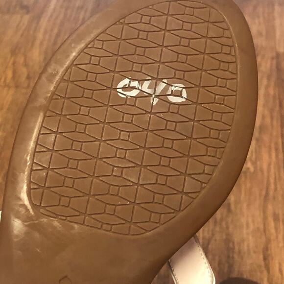 Kate Spade White Charles Vacchetta Leather Slip On Thong Sandals Size 8 - Picture 10 of 12